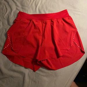 Lululemon find your pace lined short